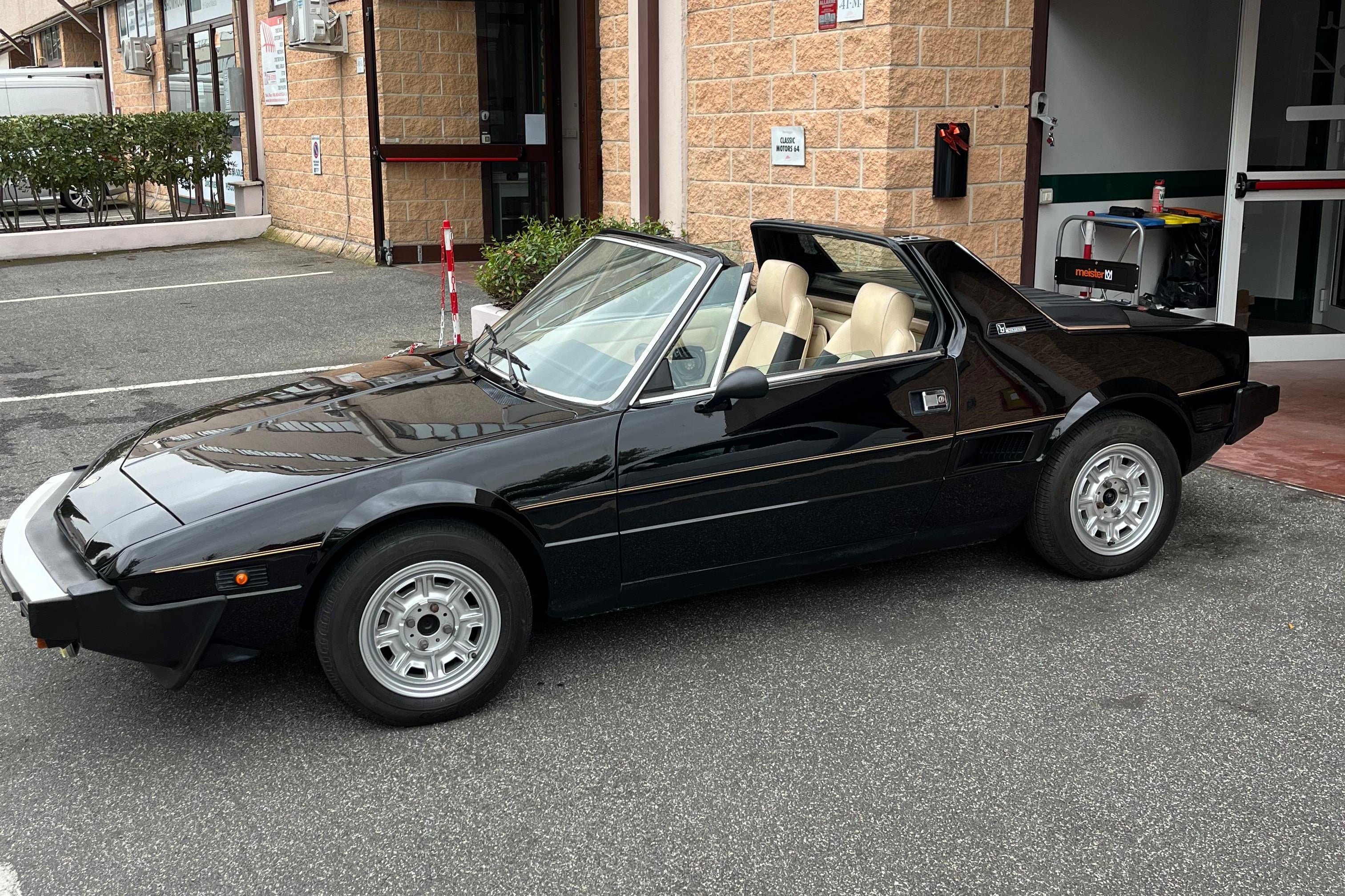 Fiat X1/9